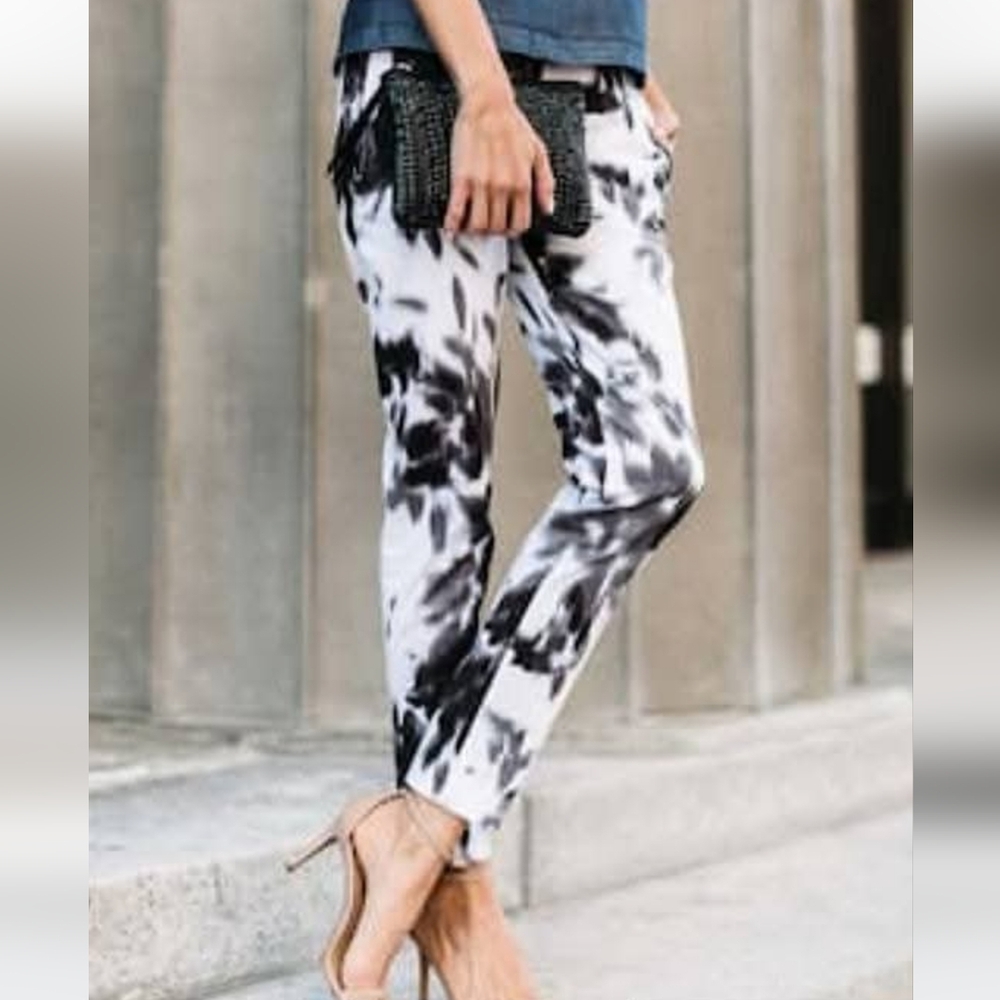 Banana Republic Monochrome Pants
